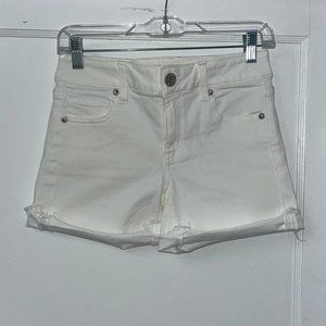 American Eagle Women's Midi Shorts in White Denim, Size 4